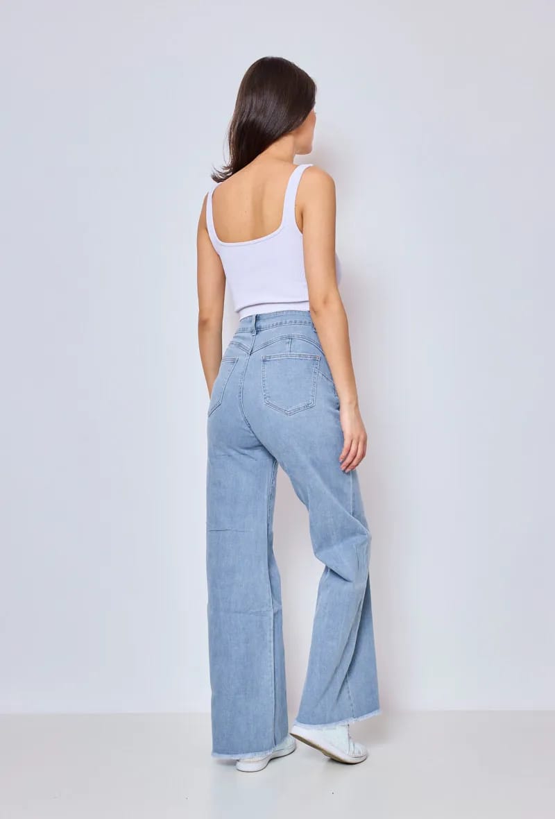 PANTALON JEANS DROIT ÉVASÉ ÉFFILOCHÉ