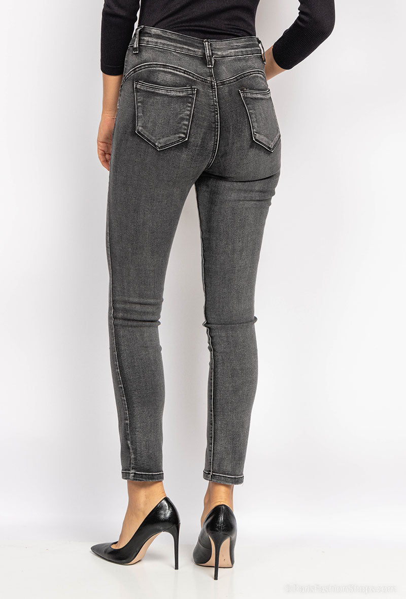 JEANS PANTALON PUSH-UP, SILHOUETTE PARFAITE, STYLE UNIQUE